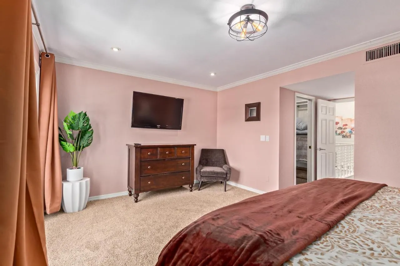 Resort Style Living In Phoenix'S Most Exclusive Gated Community! 0*, Phoenix USA